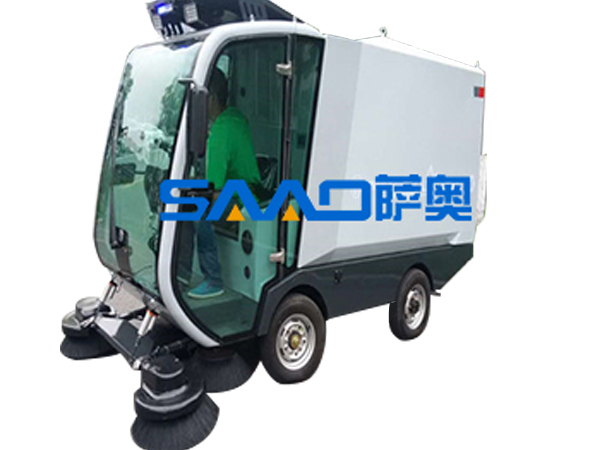 SLS-2100電動(dòng)掃路車(chē)